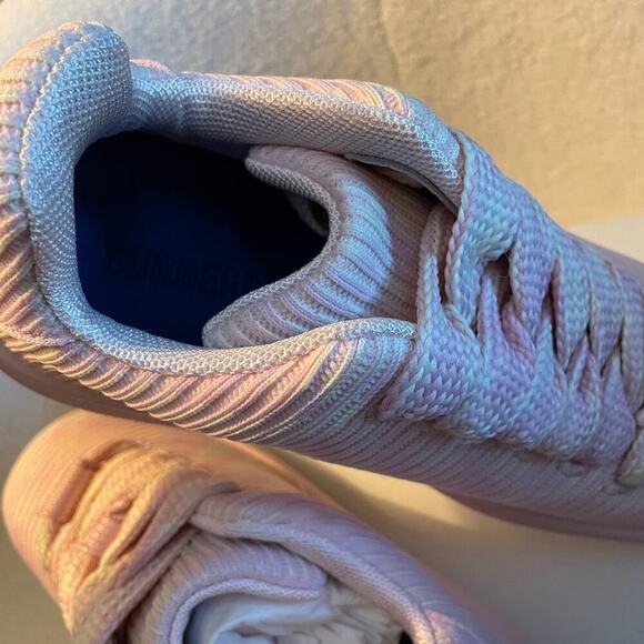 Burberry women’s Box Check Knit Low-Top Sneakers - Picture 5 of 9